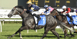 chautauqa feature Chautauqua chasing third TJ Smith