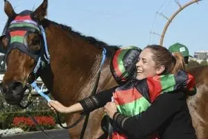 Aleacia Bennett Buddy Honest win for Aleacia Bennett