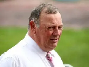Hang Man ready for next step at Sandown Hang Man ready for next step at Sandown