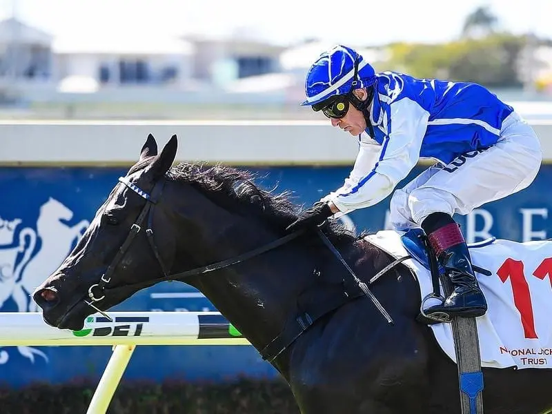 Injury-plagued mare Linlithgow has claimed a welcome win for trainer Toby Edmonds. linlithgow