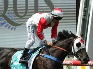 Mystic Journey gives Trinder a special win