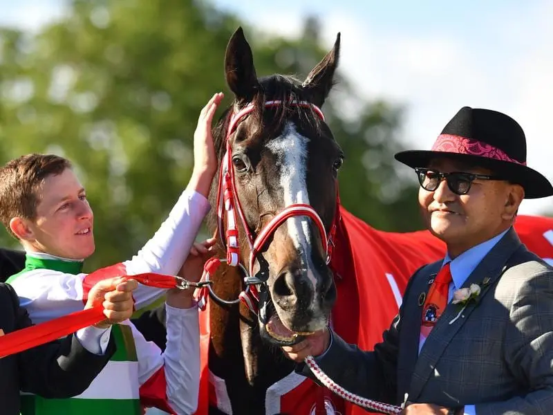 Yoshito Yahagi (right) with Damian Lane and Lys Gracieux.