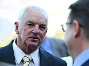 Tough Vegas Knight goes again in Guineas