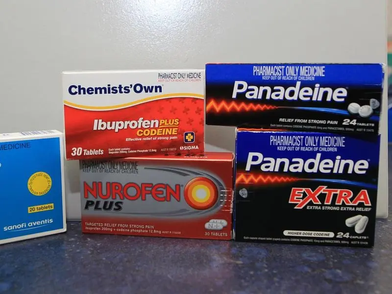 Qld officials have alerted riders to rules regarding prescription medicines after several positives. prescription meficines jockeys