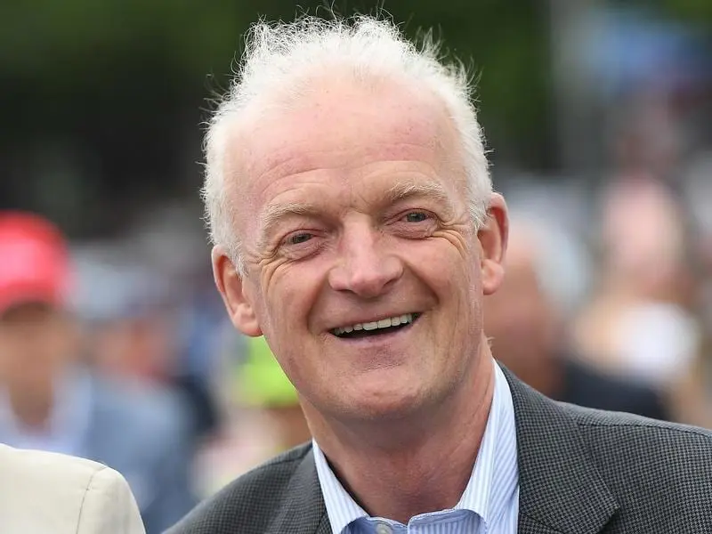 Trainer Willie Mullins has lauded Faugheen after the 12yo's Grade 1 win over hurdles at Leopardstown. willie mullins