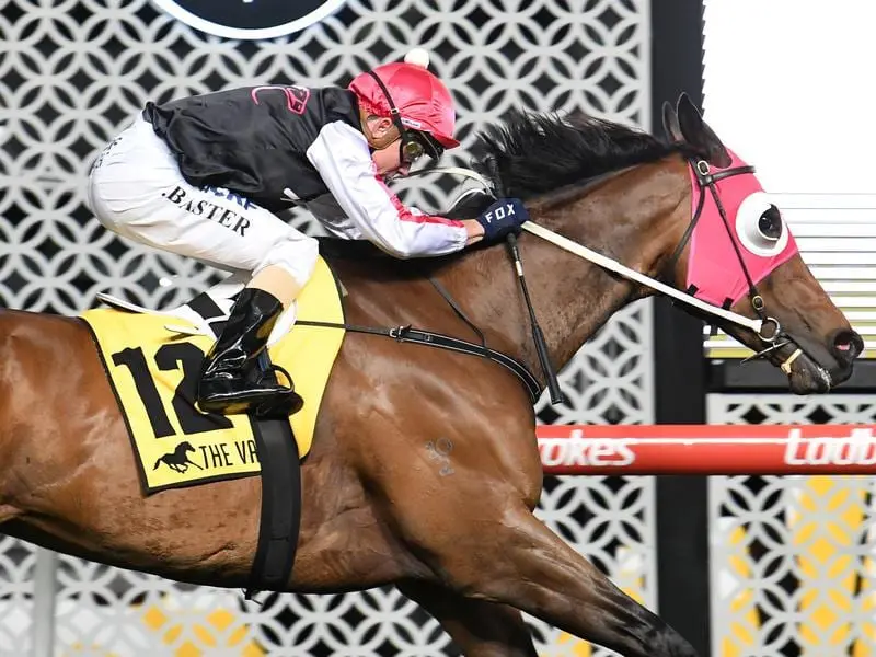 Runson wins at Moonee Valley.