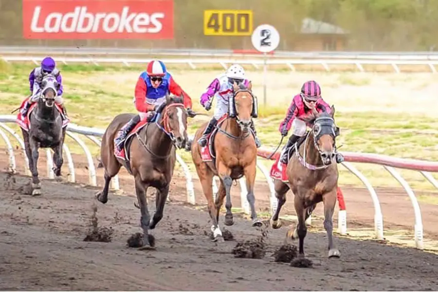 Alice Springs racing