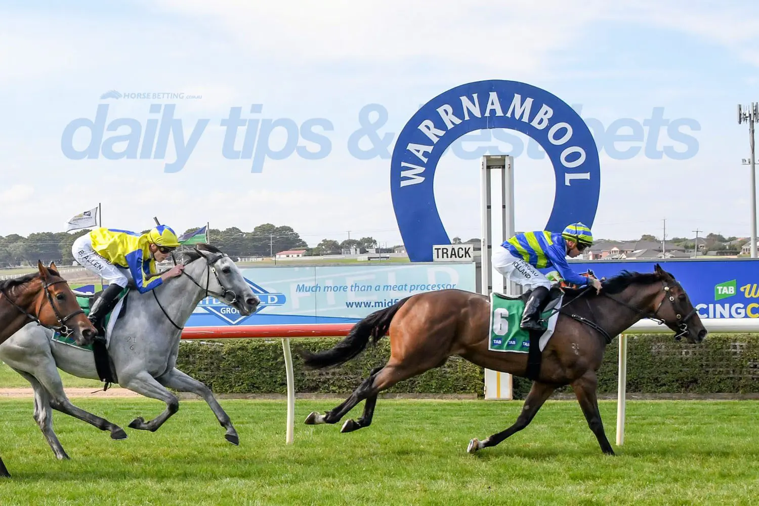 Warrnambool Horse Racing