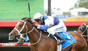 Skyman Skyman prevails in Listed Tails Stakes