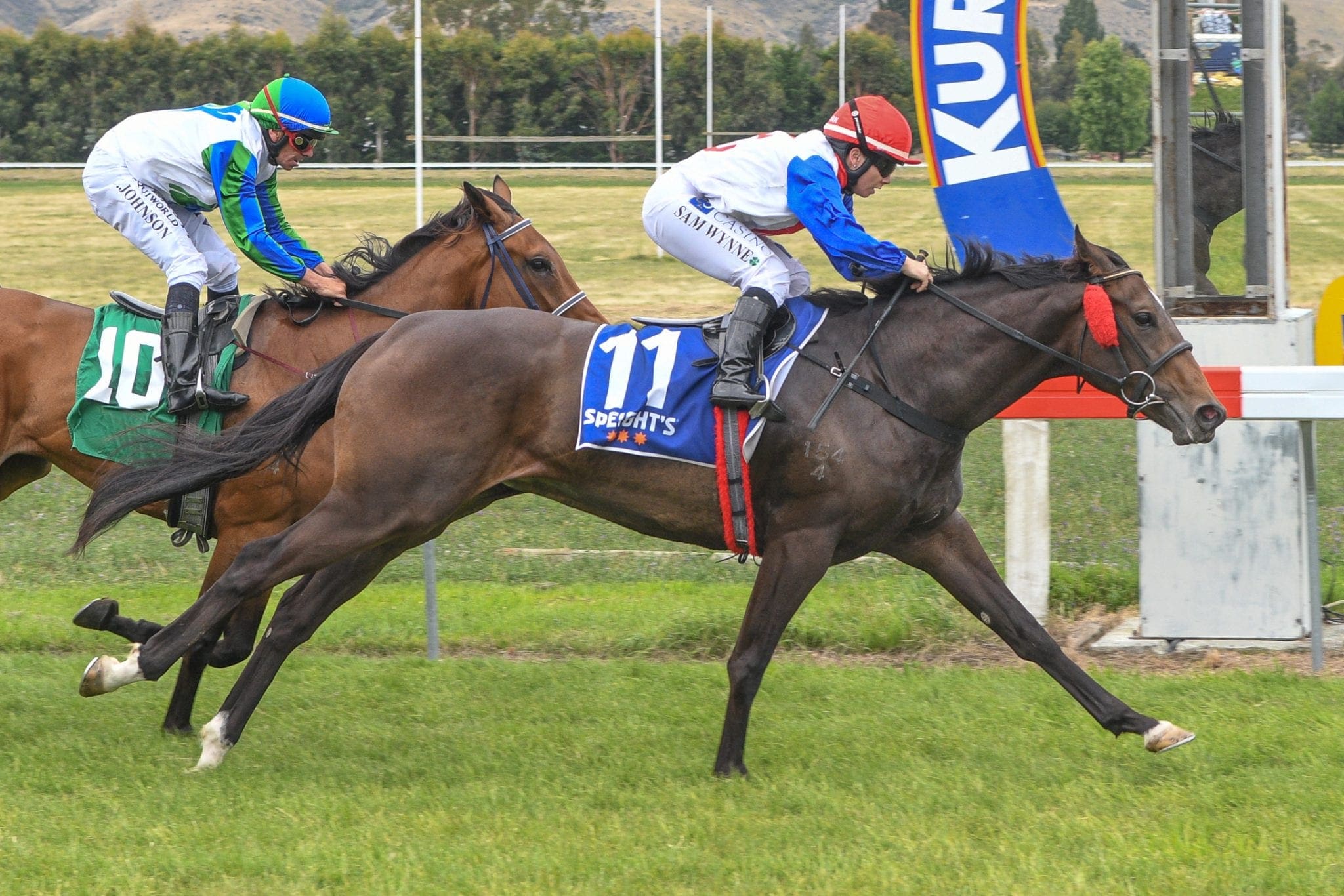 Pinup Coup  winning at Kurow