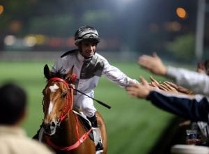 Ivictory simply supreme in record time at Happy Valley