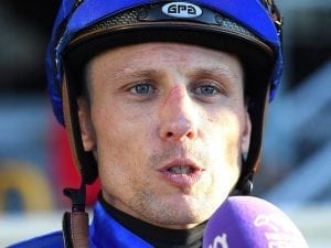 Wednesday NZ news briefs - Group 1-winning jockey heading back to NZ