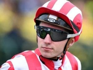 Tom Sadler breaks leg in freak accident Tom Sadler