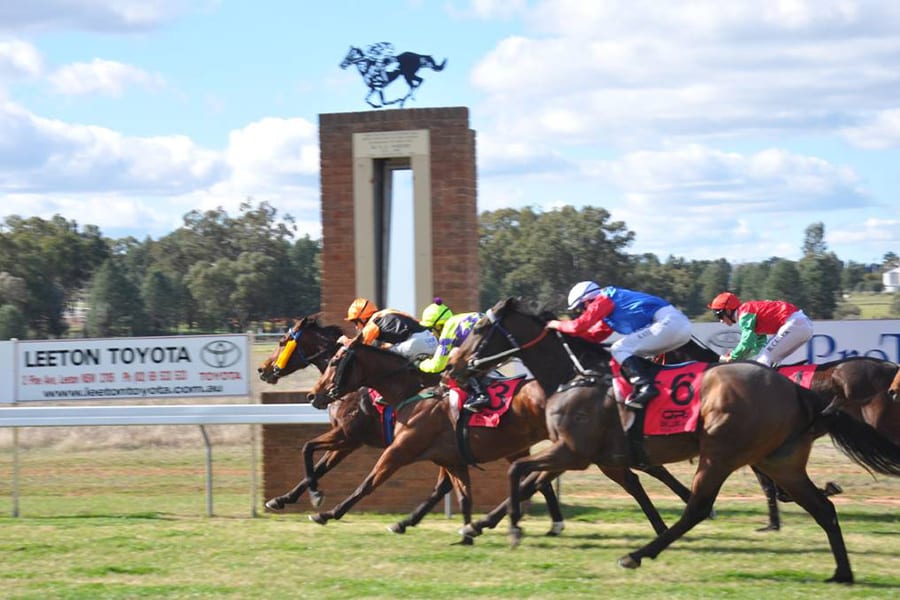 Narrandera will host Albury's Tuesday meeting because of a poor weather forecast.
