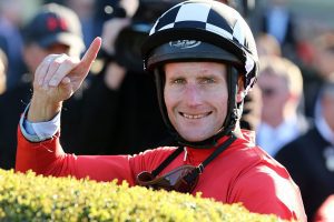 Jockey great Brad Rawiller partners with favourite in Darwin Cup