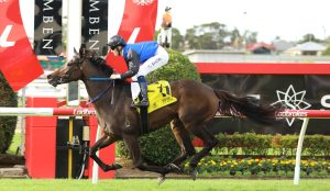 Street Gossip smashes rivals in Princess Stakes