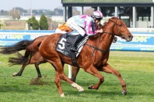 Mrs Chrissie back in winning groove at Caulfield